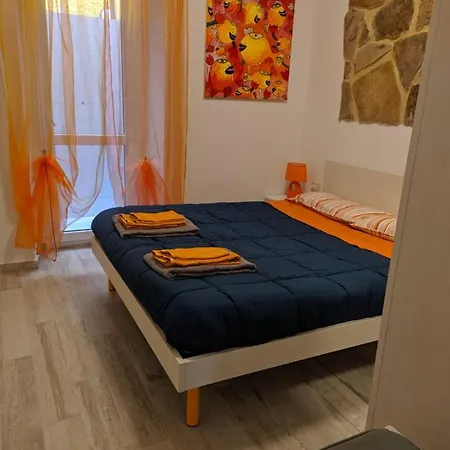And Orange Guest house
