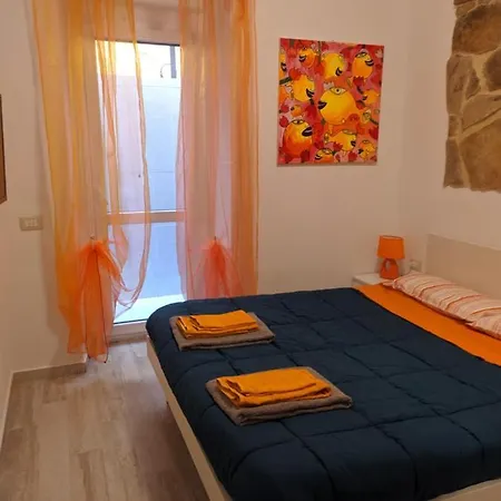 Guest house And Orange Carloforte (Isola di San Pietro)