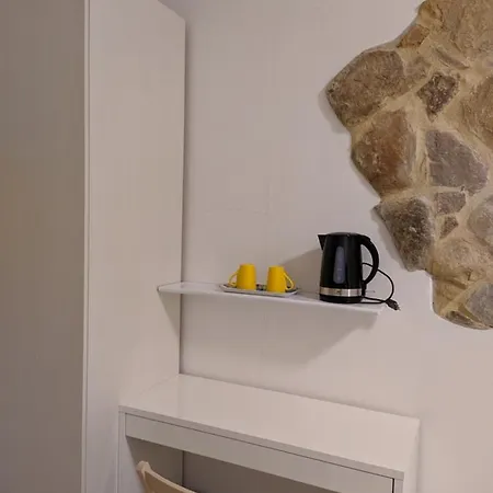 And Orange Guest house *