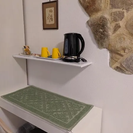 And Orange Guest house *